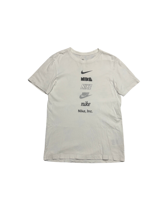 Nike T-shirt