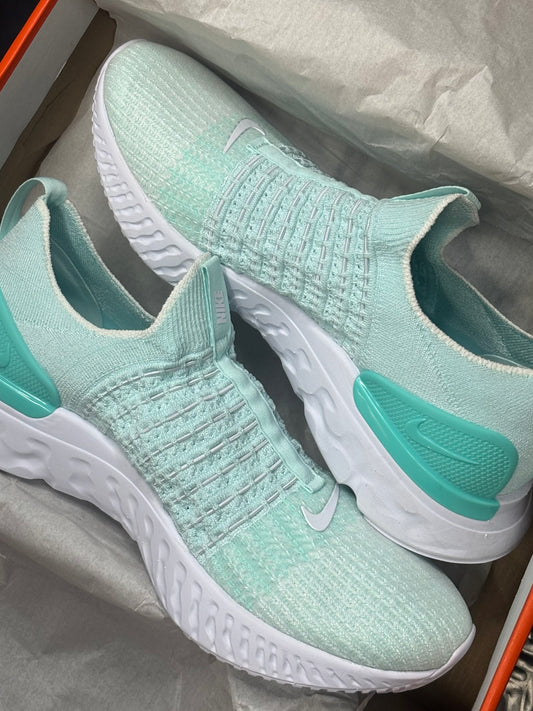 Nike react phantom run fk 2